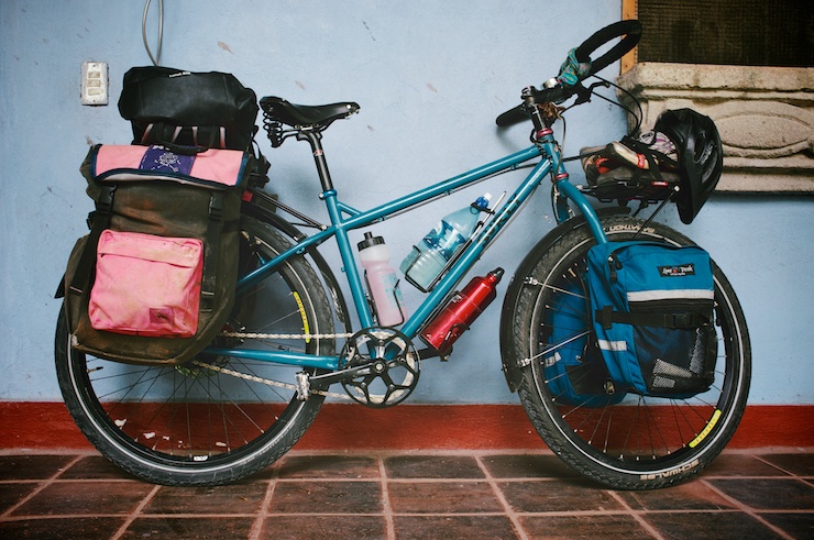 Bike touring photo - Surly Troll Guatemala