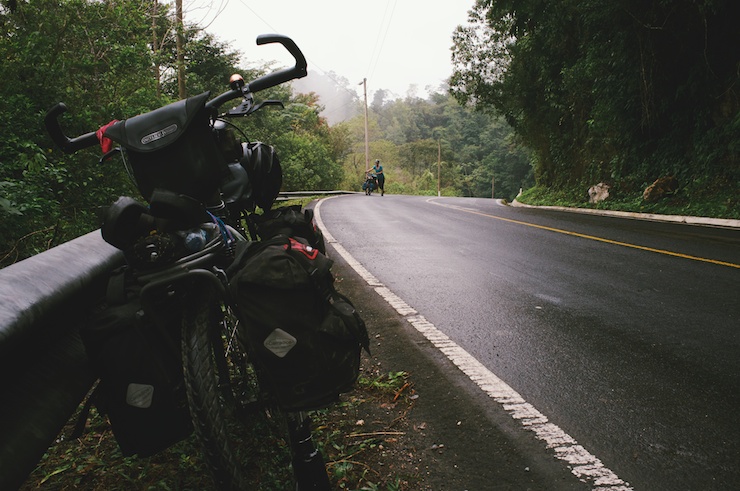 Bicycle touring in Guatemala - Surly Troll