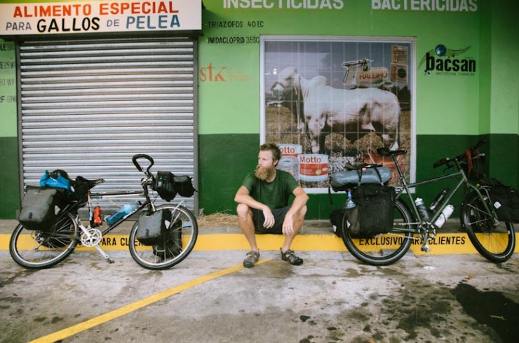 Bike touring Panama - Surly Troll