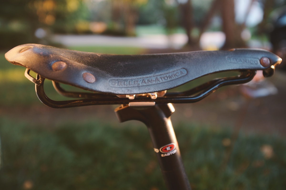 low profile bike saddle