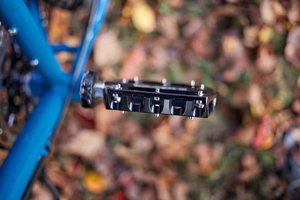 pinnacle bike pedals