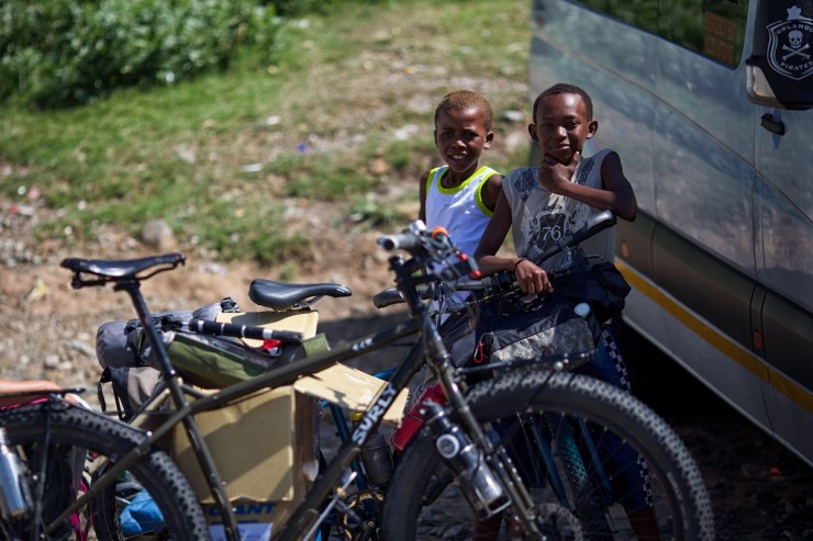 Bike Touring Lesotho - Surly ECR
