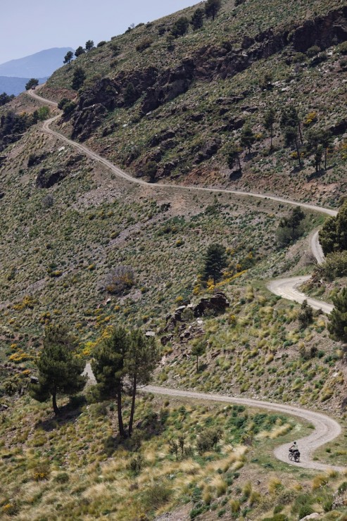 Transnevada Off-road Cycling Route - Bike Touring Spain
