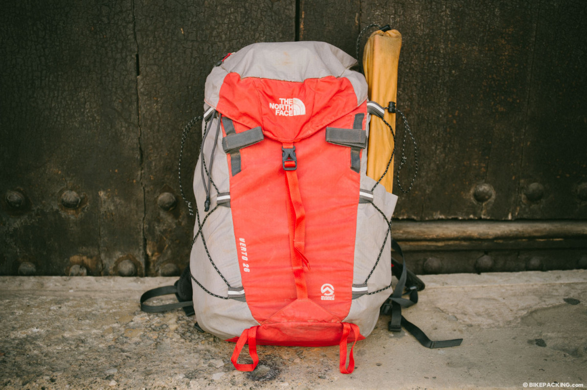 attach backpack to bike