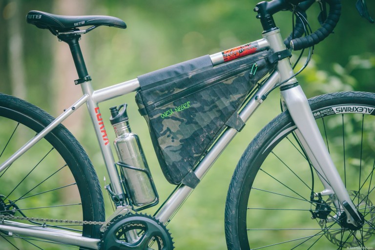Oveja Negra Super Wedgie, An AnyBike Frame Bag