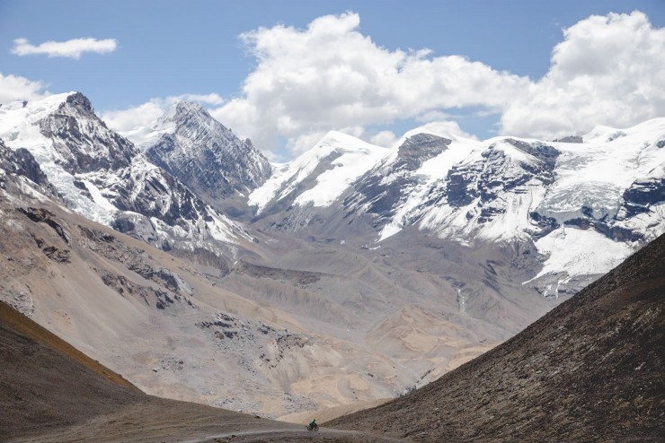 Dal Bhat & Himalayan singletrack: Bikepacking the Annapurna