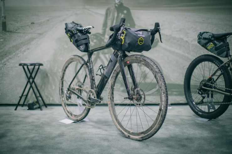 3T Exploro bikepacking bike, Apidura Bags