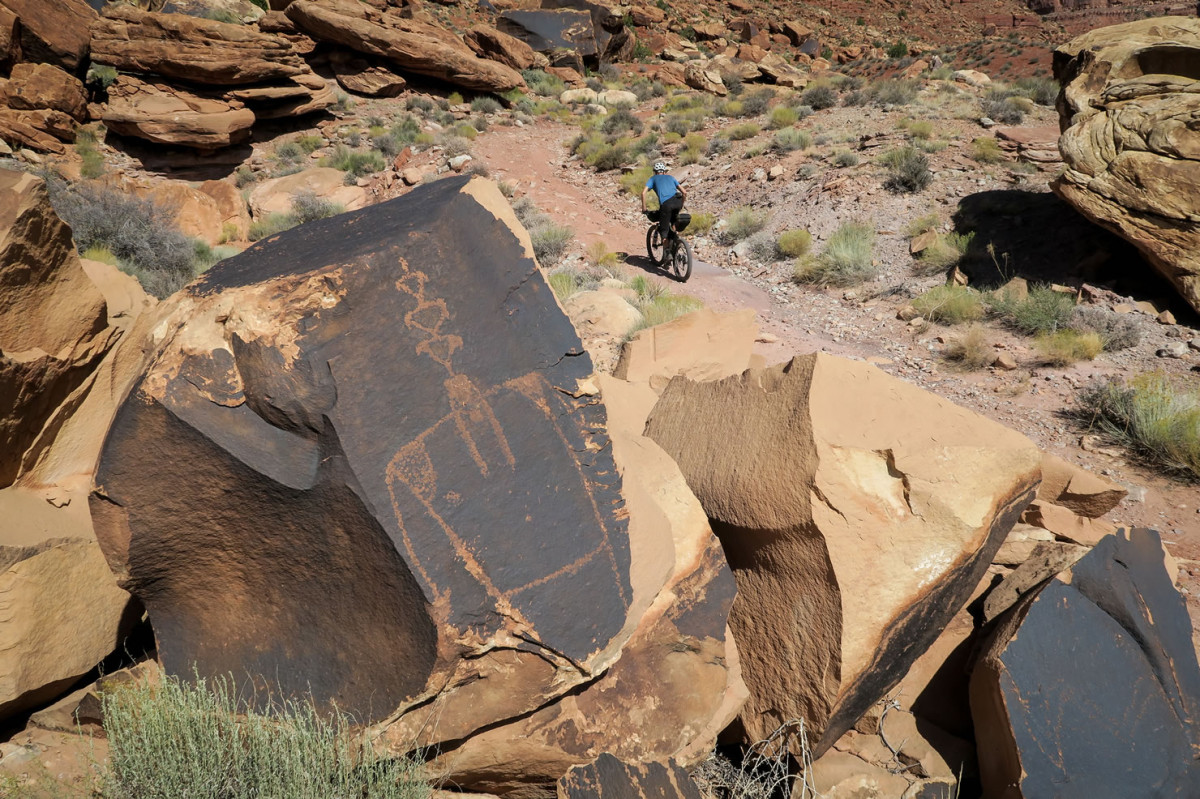 Bikepacking John's Canyon, Utah