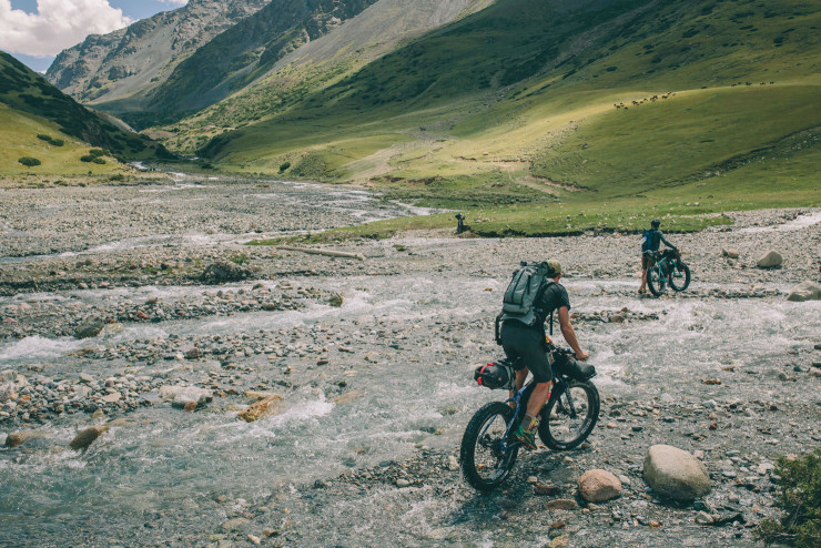 bikepacking kyrgyzstan