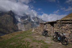 Tour du Mont Blanc, Bikepacking TMB