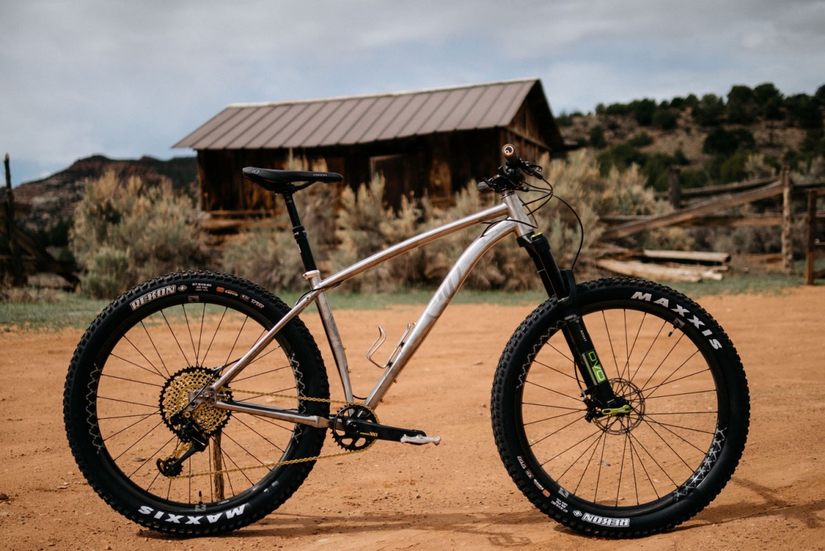 Why Cycles S7 Review, 27.5+ titanium hardtail