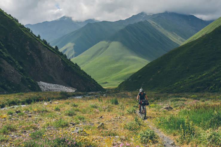 The Breaking Trail, Bikepacking Georgia Caucasus