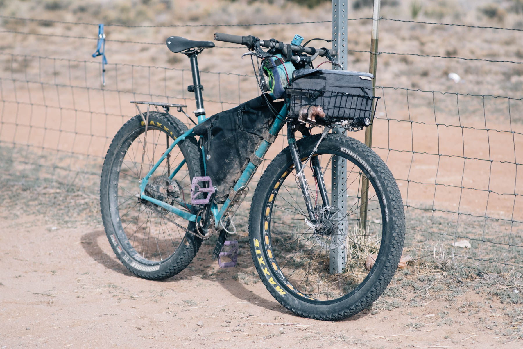 Outer Shell 137 Basket Bag Review - Bikepacking.com