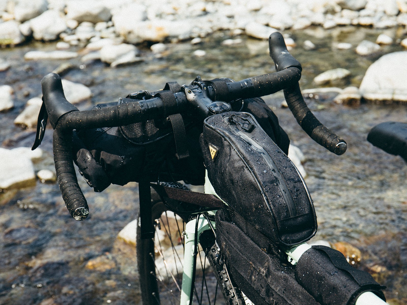 topeak frontloader handlebar bag