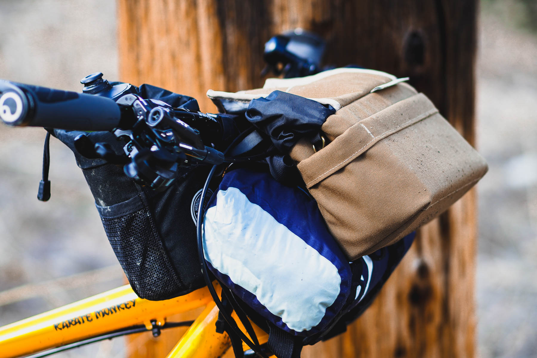 Drawcord handlebar hot sale bag