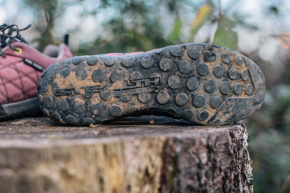 Five Ten Guide Tennies Review, Flat pedal shoes for cold weather