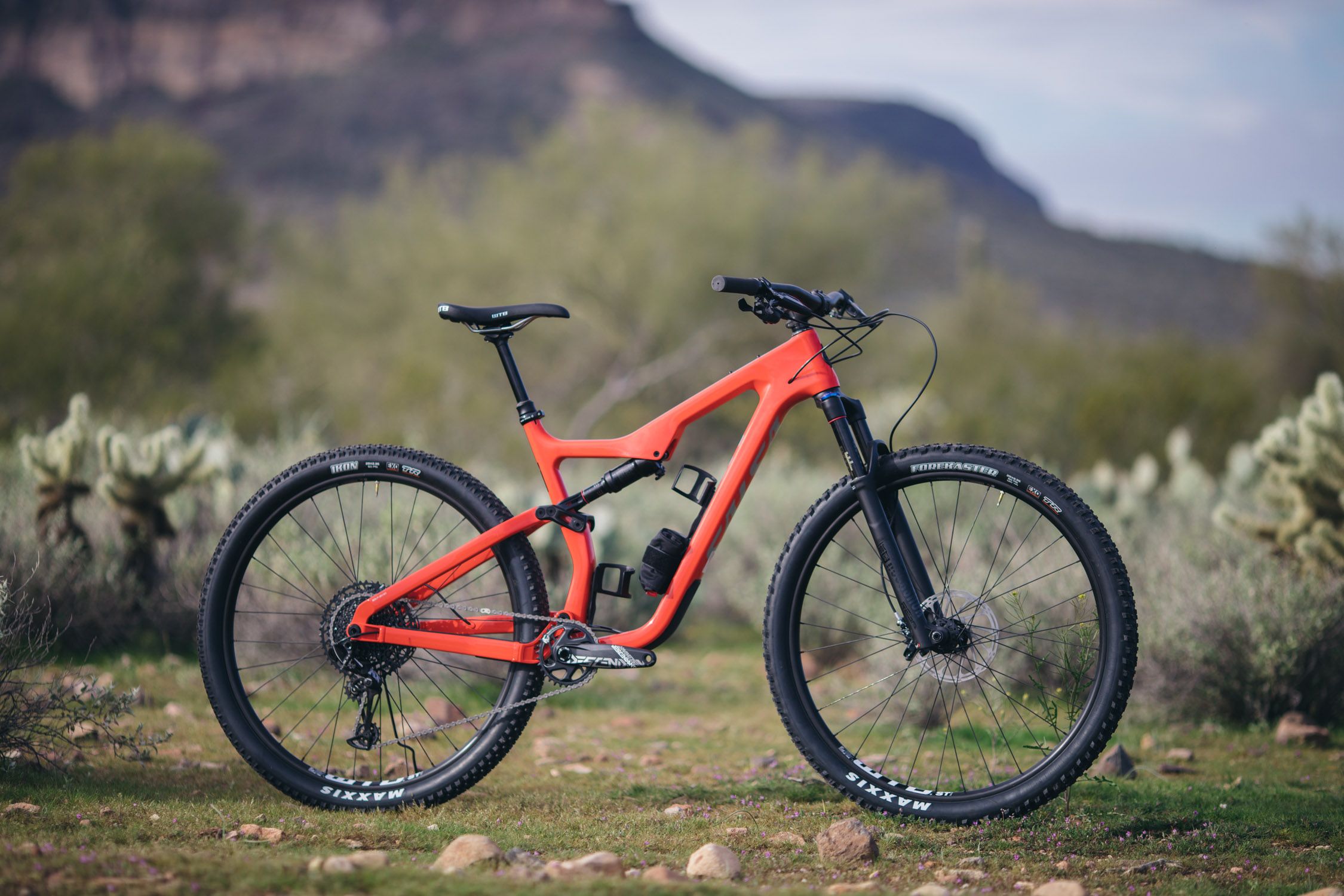 salsa hardtail mountain bike