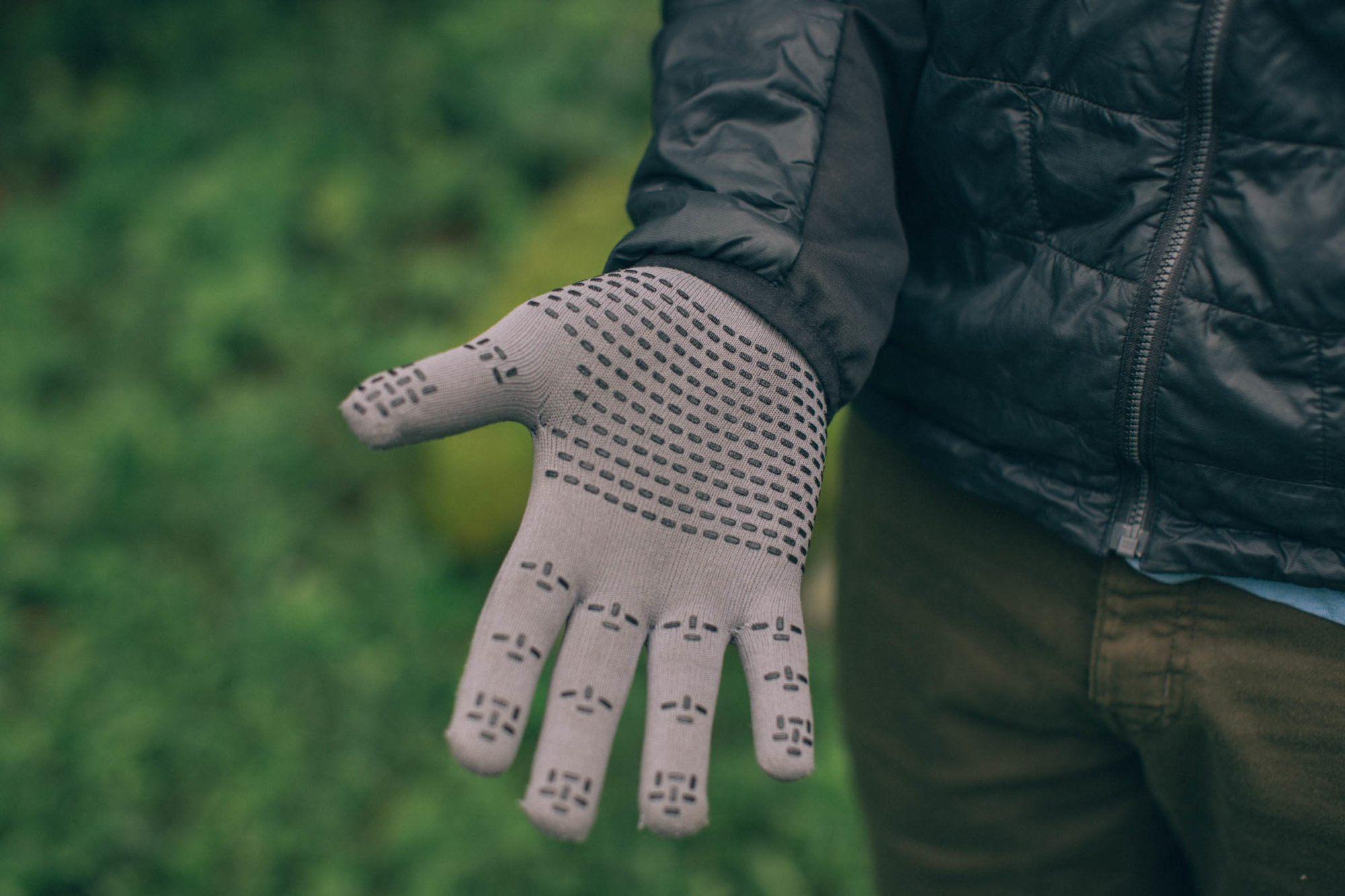 Showers Pass Crosspoint Waterproof Wool Socks and Gloves Review