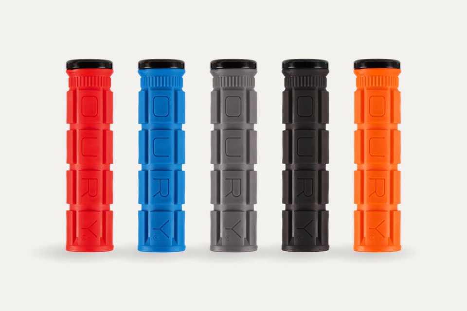 Oury V2 Grips feature a single clamp design