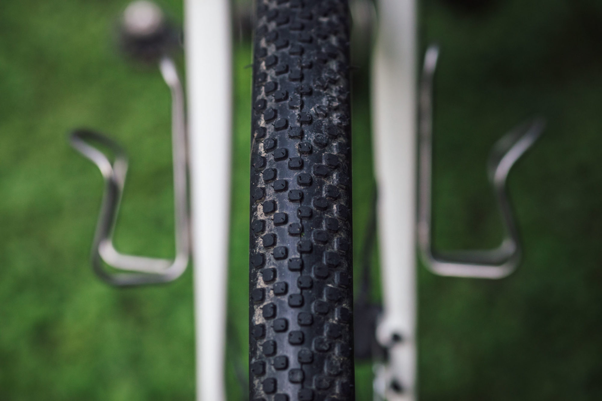 Rene Herse Hurricane Ridge TC, 700c x 42 - Endurance Plus – Above Category