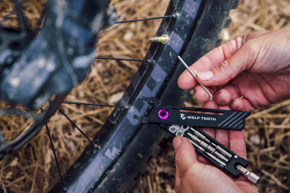 Wolf Tooth 8-Bit Pack Pliers Review
