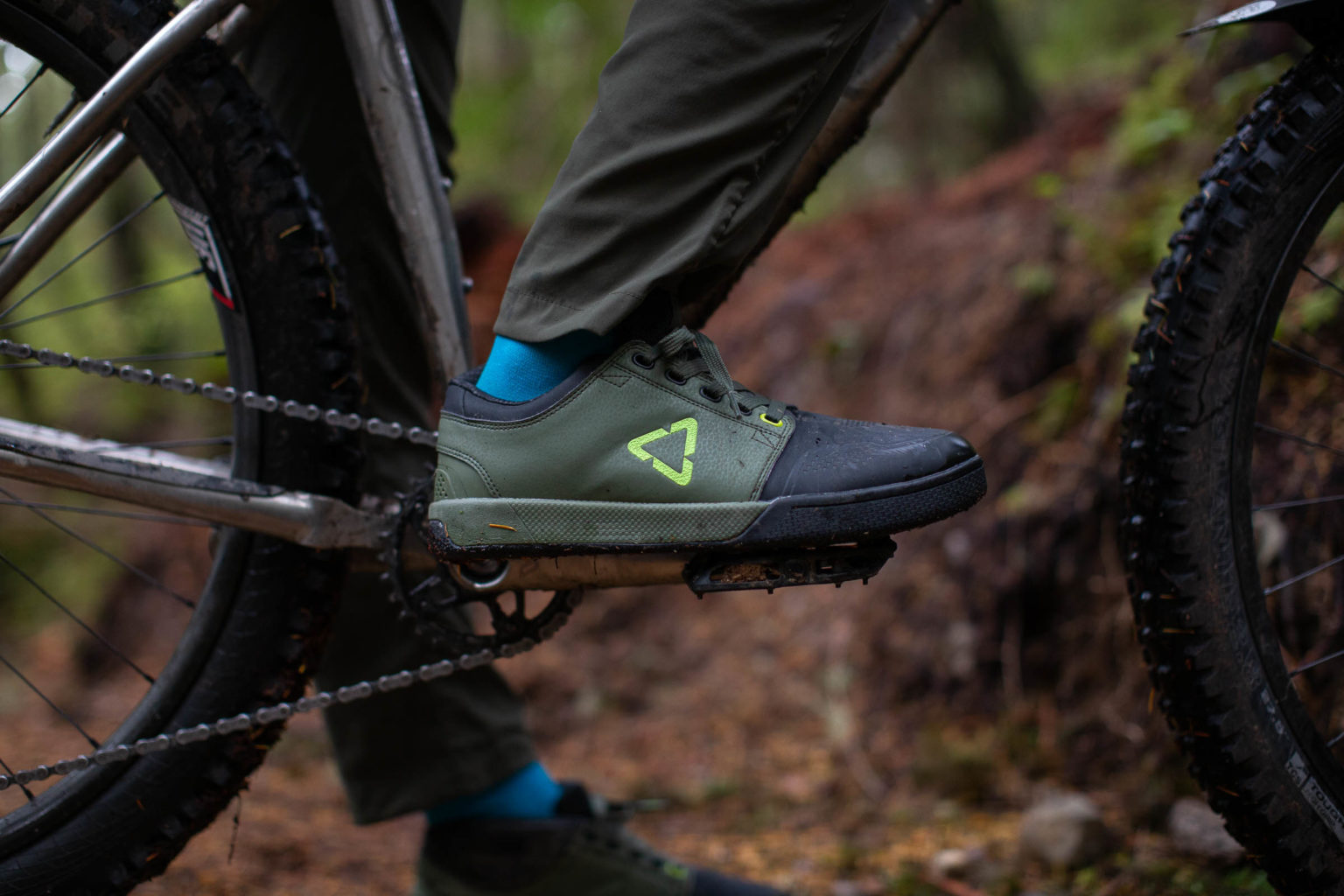 leatt dbx 3.0 flat pedal shoes 2020