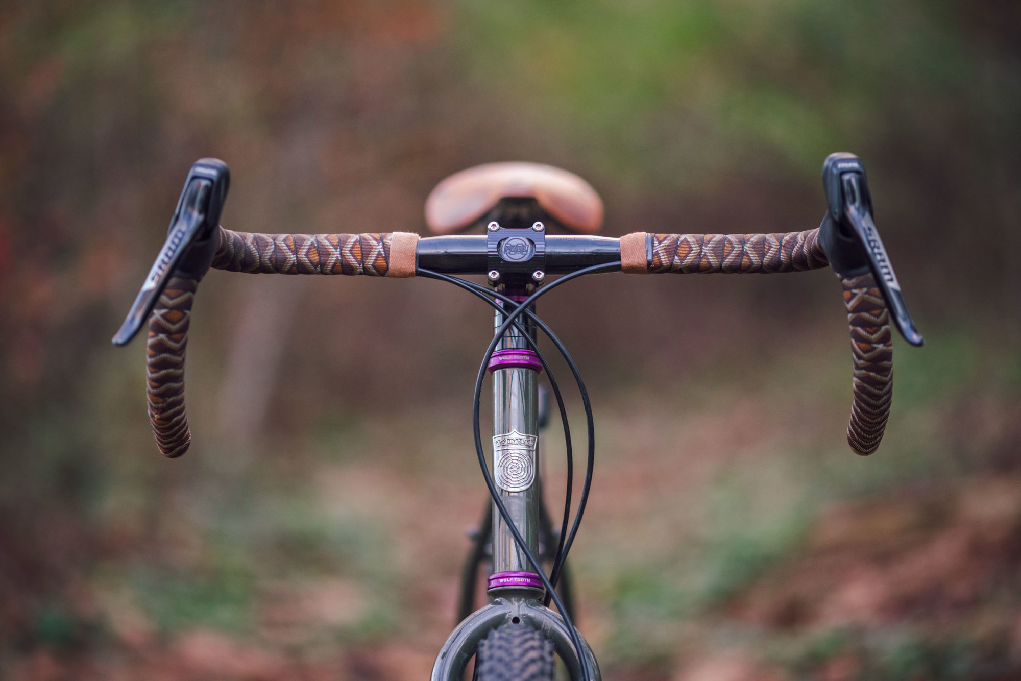 Drop Bars vs Flat Bars Which Handlebar is Best?
