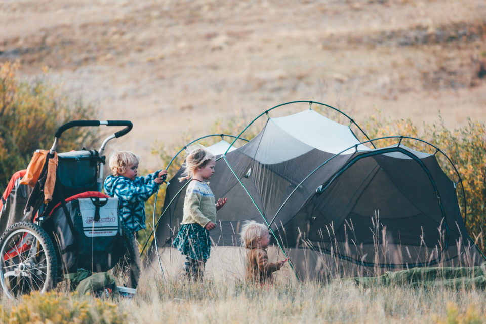 Bikepacking with a trailer, bicycle trailers for touring