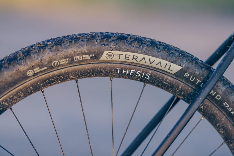 thesis gravel bike review