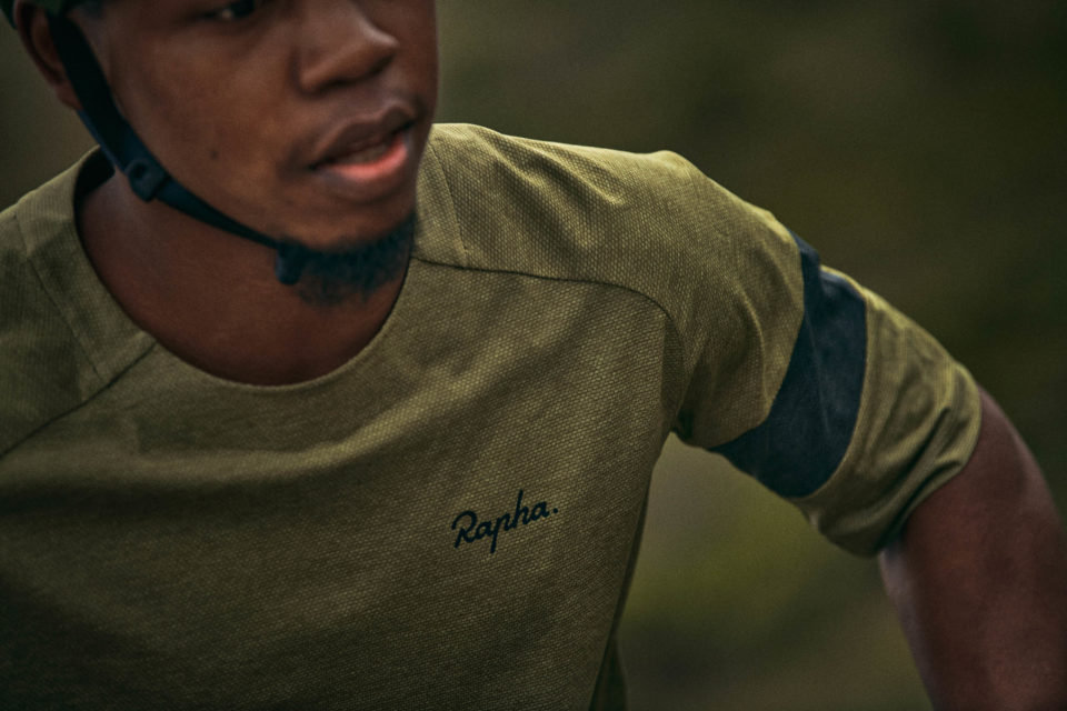 Rapha Launches Performance Trailwear MTB Collection