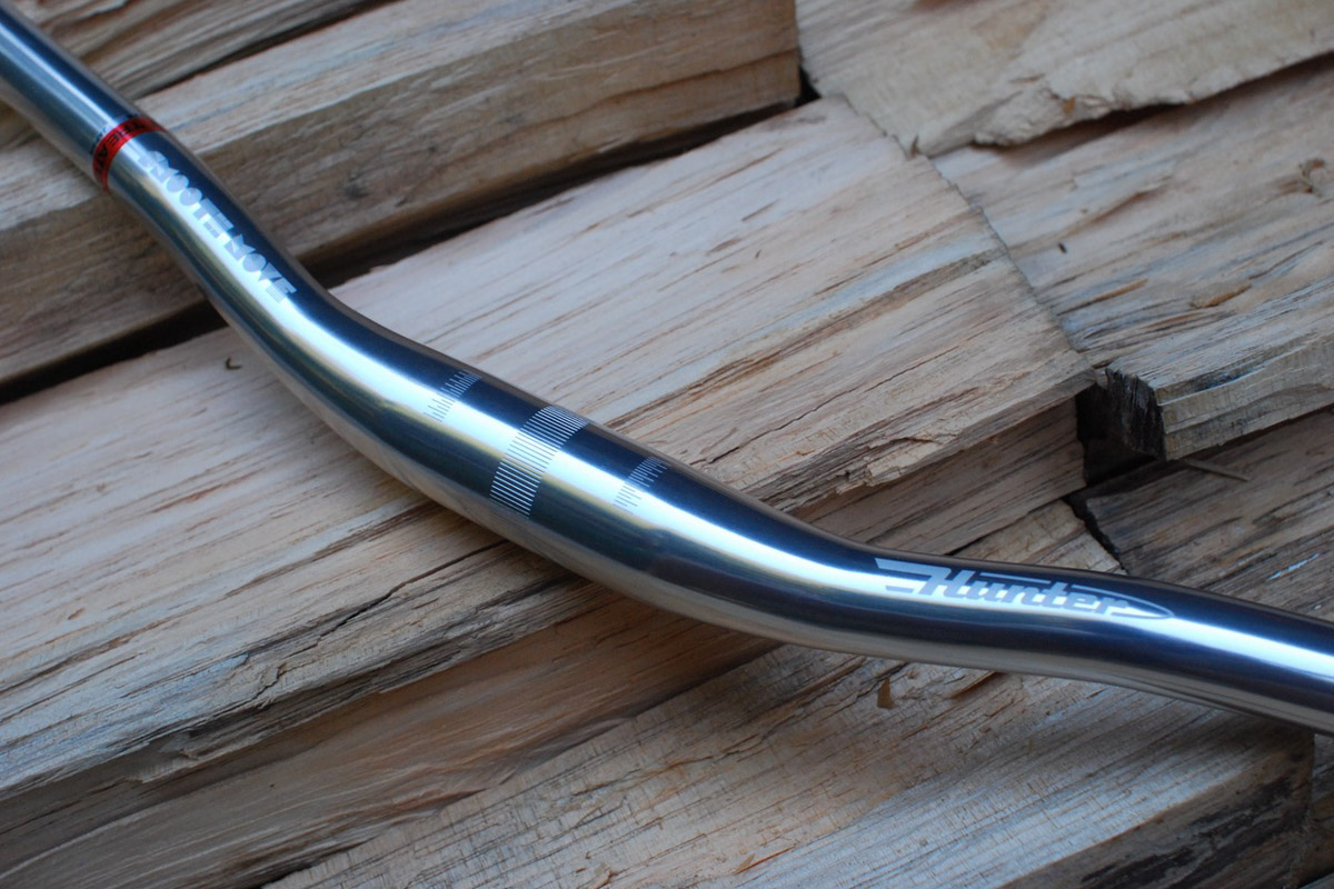 Hunter Smooth Move Bars Now 780mm Wide - BIKEPACKING.com