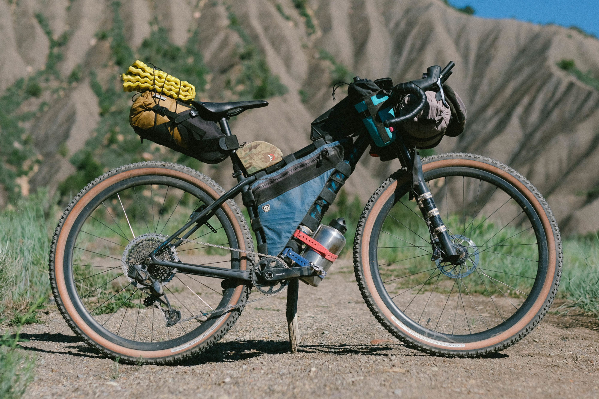 The Bike that Flew: Sarah Swallow's 2021 Tour Divide Story ...