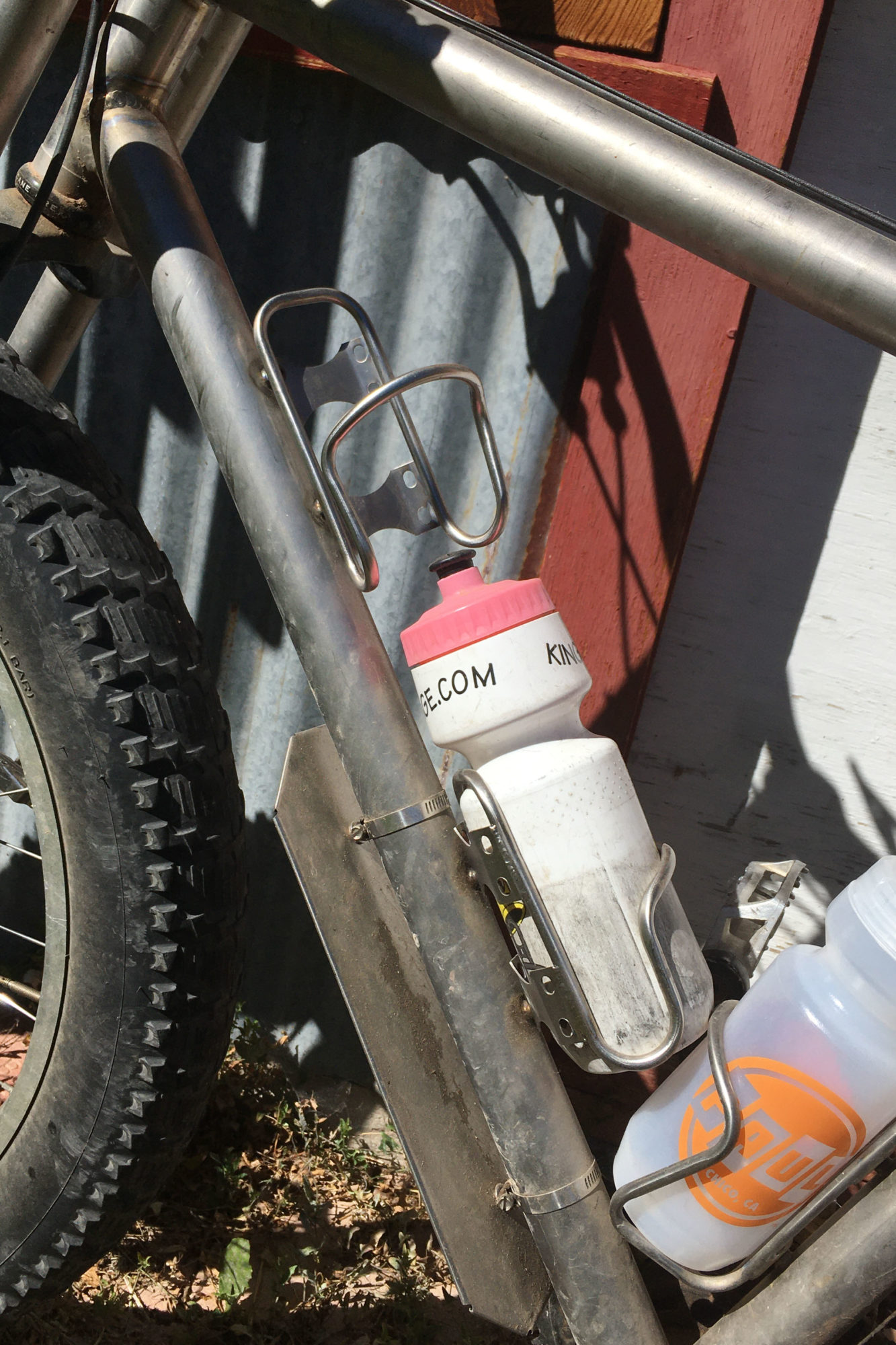 King Cage Releases Titanium Side Loader Cage