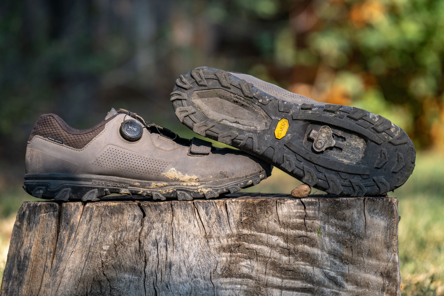 New Pearl Izumi Expedition Shoes Announced - BIKEPACKING.com