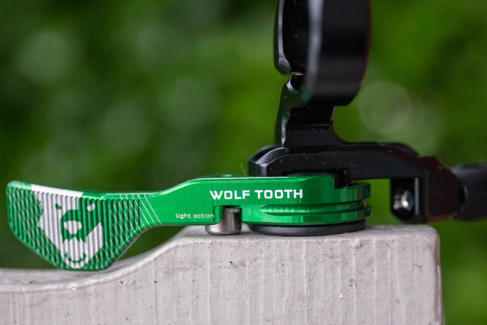 New Green and Red Wolf Tooth Components ReMotes