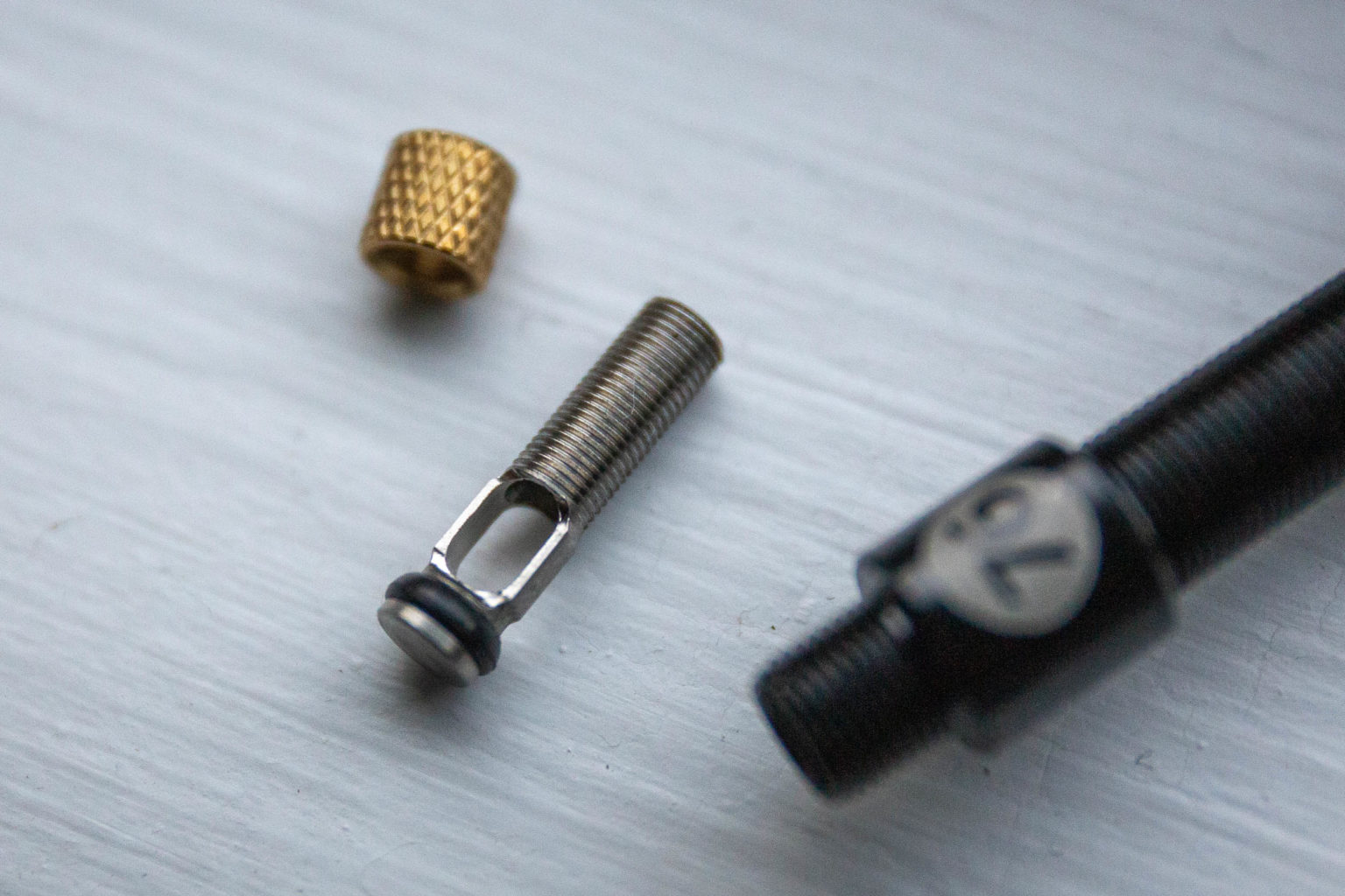 high flow tubeless valve