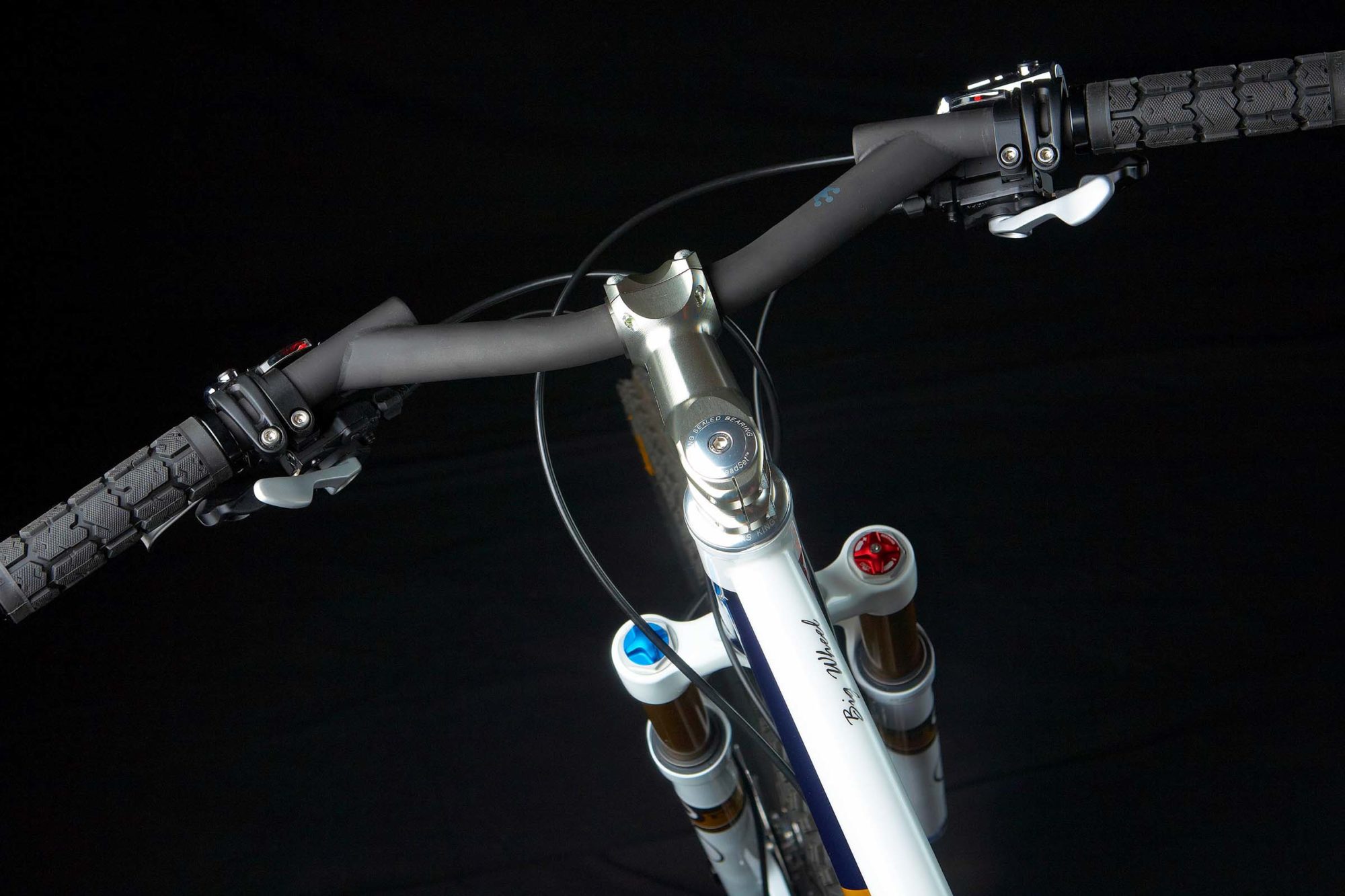 Carbon Fiber Bike Handlebar MTB Road Bicycle Durable Ultralight Flat Riser Bar 