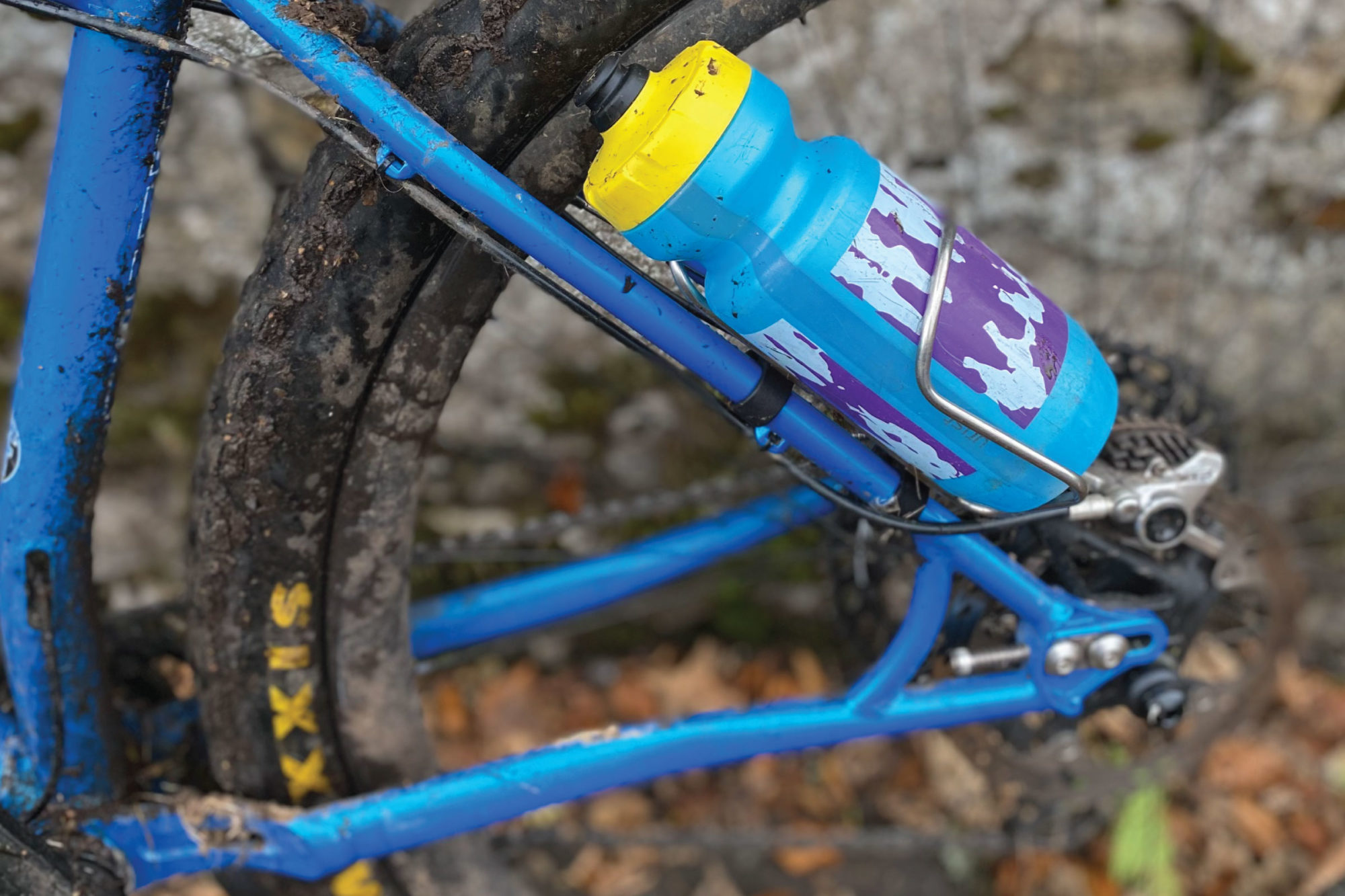 Bicycle Water Bottle Seat Saddle Post Holder Cage Bracket Rear Mount 25.4mm~32mm 