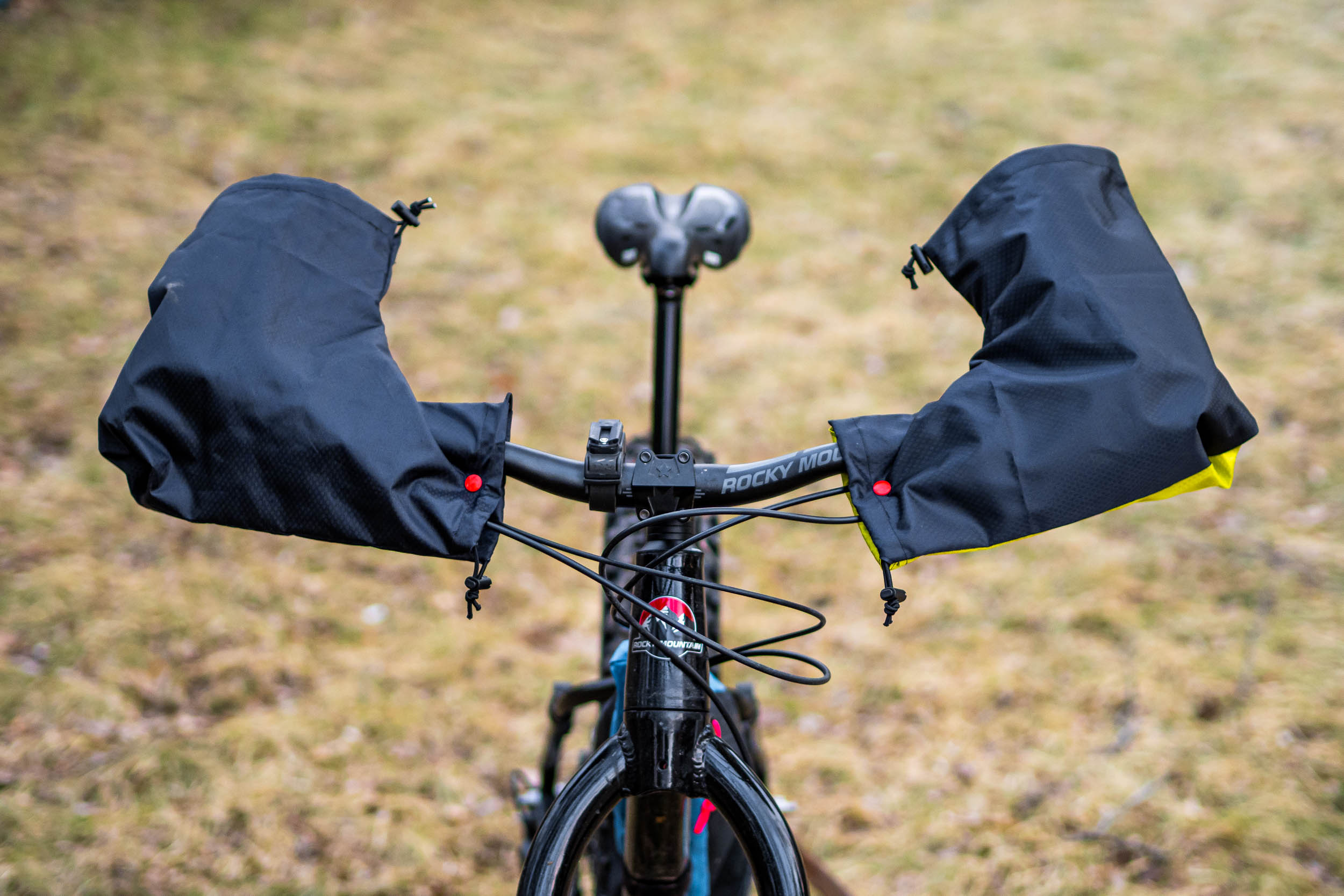 Fat bike handlebar store mitts