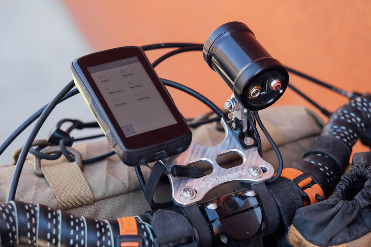 hammerhead karoo cycling computer