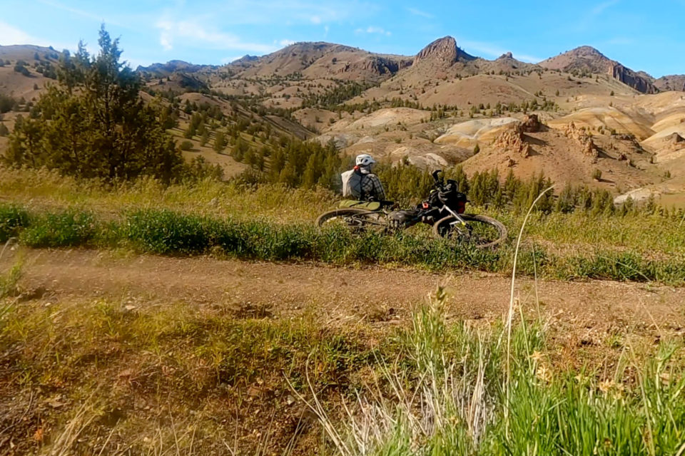 3 Days Solo Bikepacking Across the Oregon High Desert