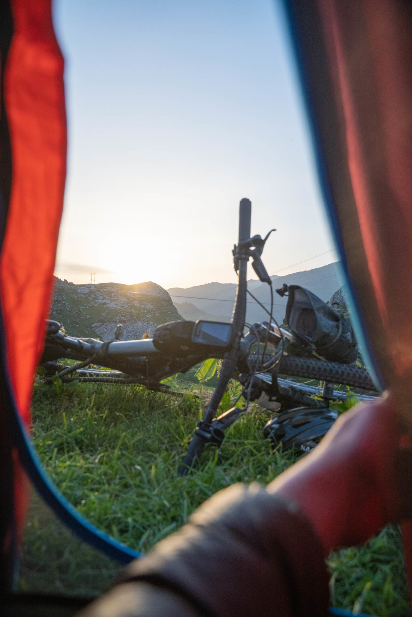 Tour Mont Blanc // Bikepacking Route (Video) - BIKEPACKING.com