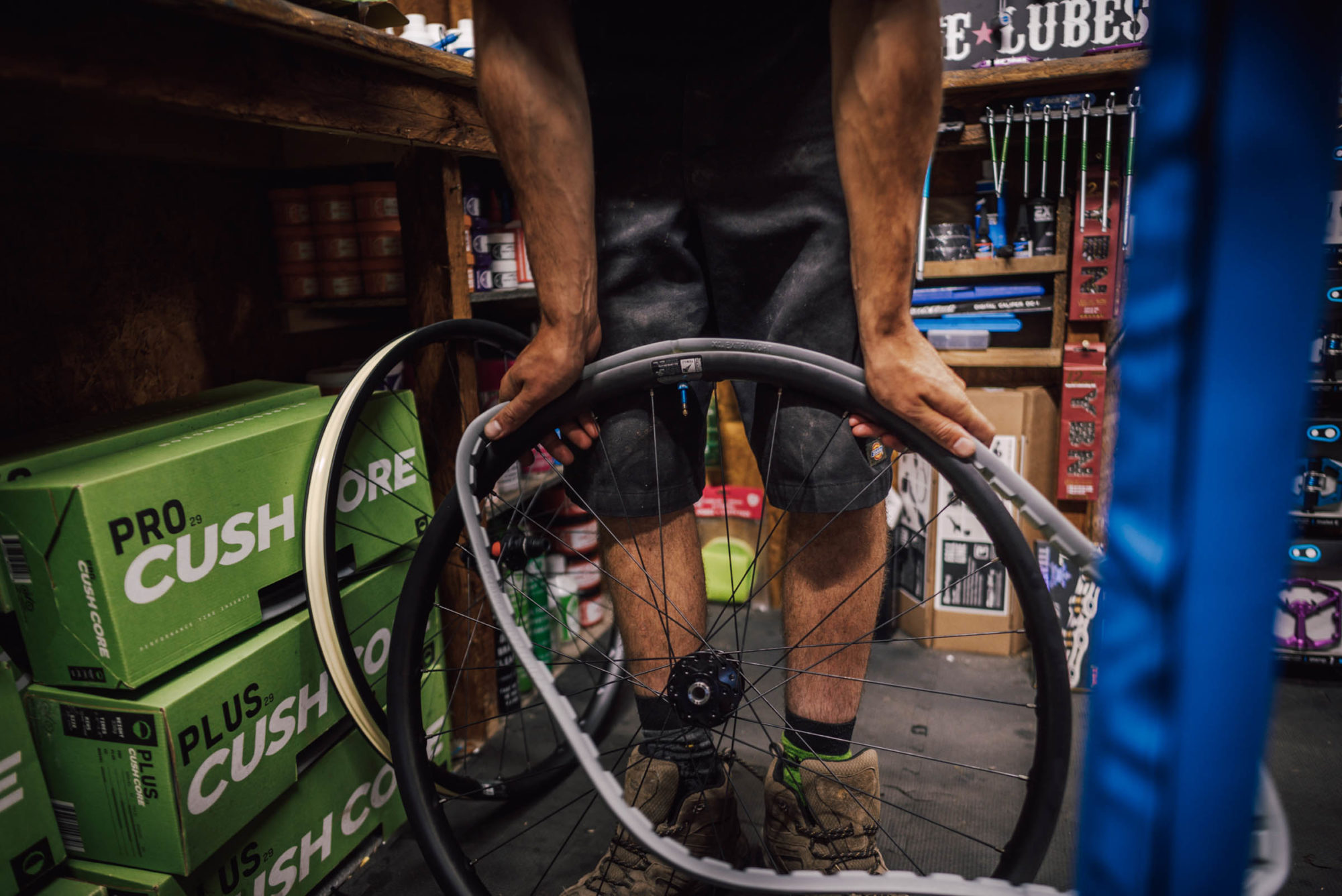 Kona Sutra LTD Dream Build by Gee Milner (Video)