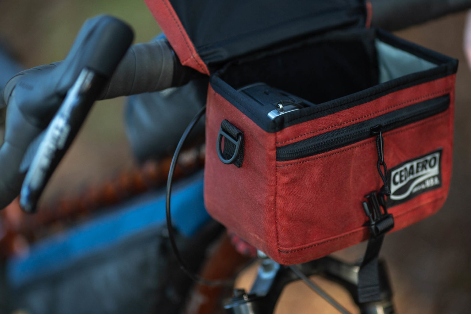 Cedaero Viewfinder Camera Pack Review Shooting from the Saddle