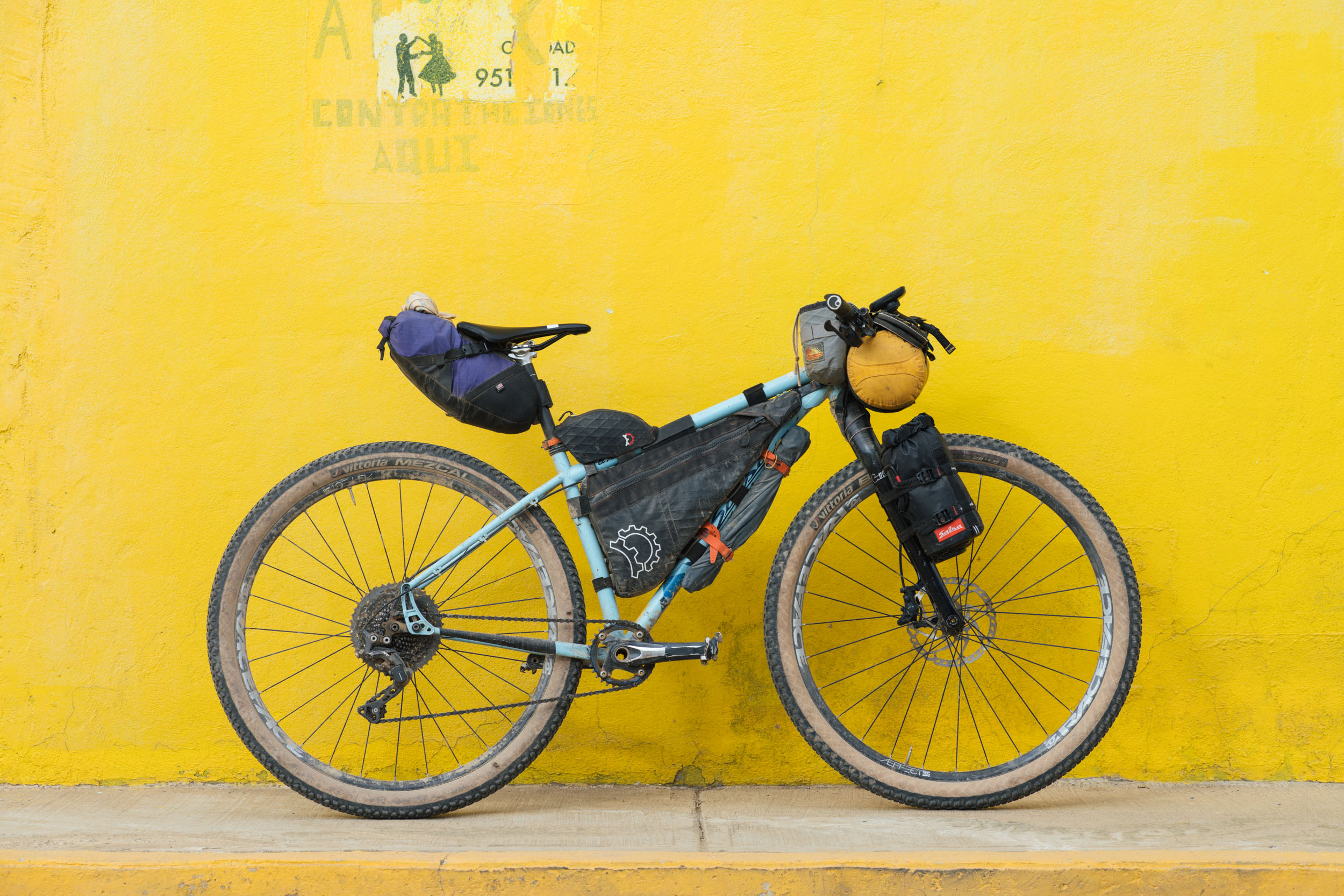 Salsa El Mariachi Bikepacking 