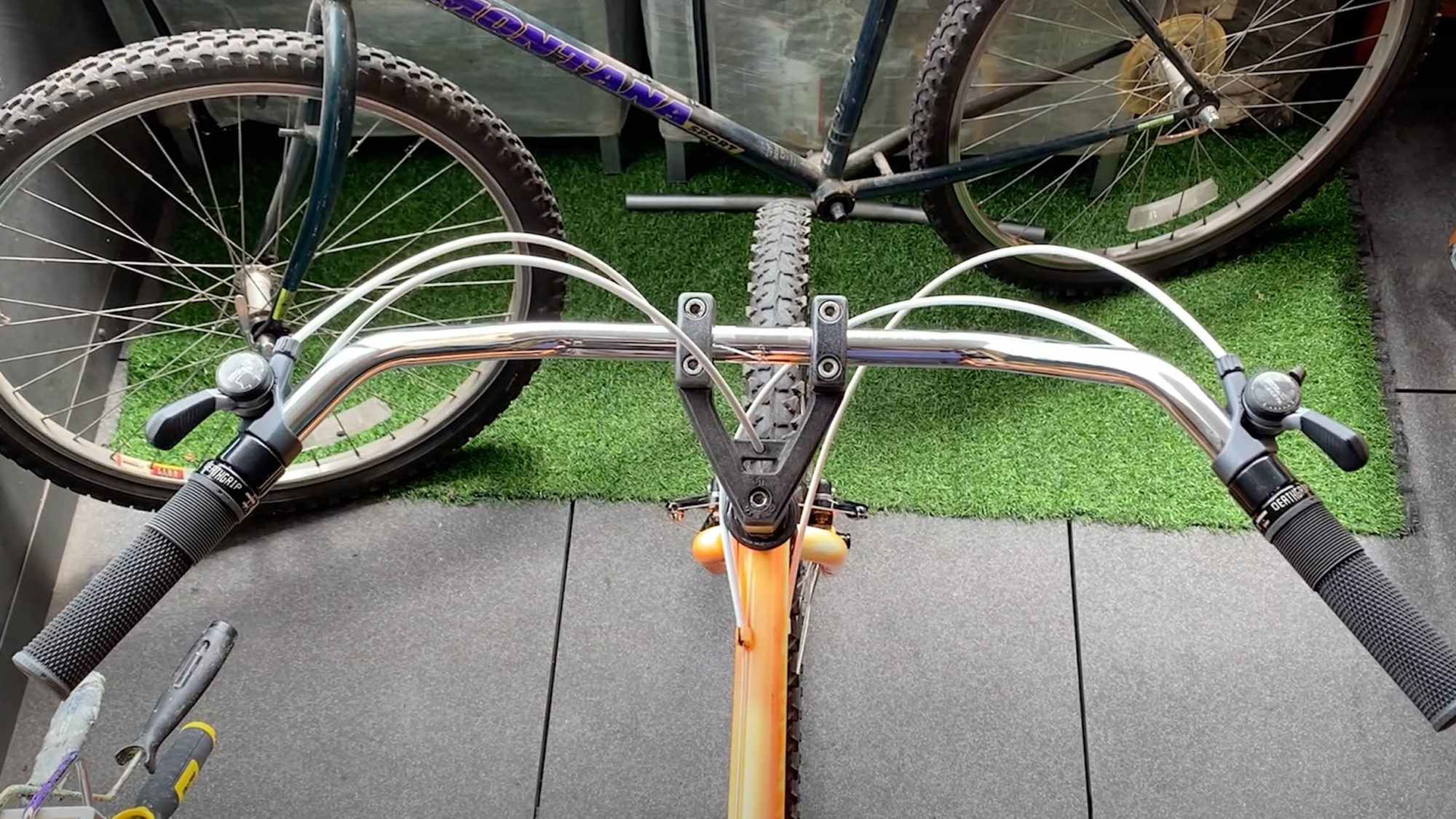 Which Handlebars are Best for Your 90s Bike? (Video)
