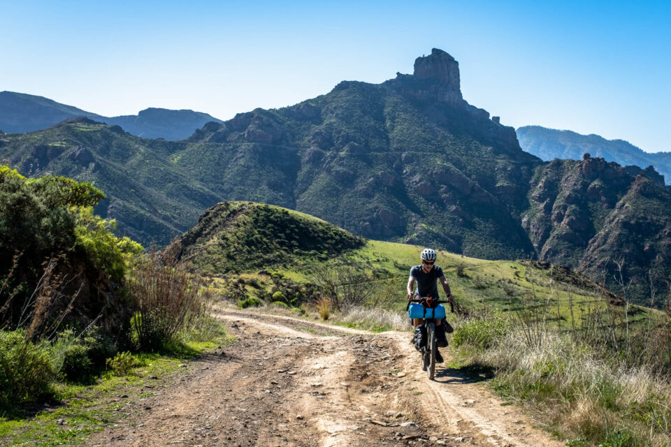 Bikepacking the Gran Canaria Grande (Video)