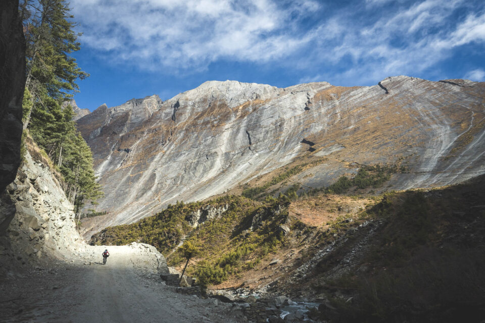 Annapurna Circuit, The Pass