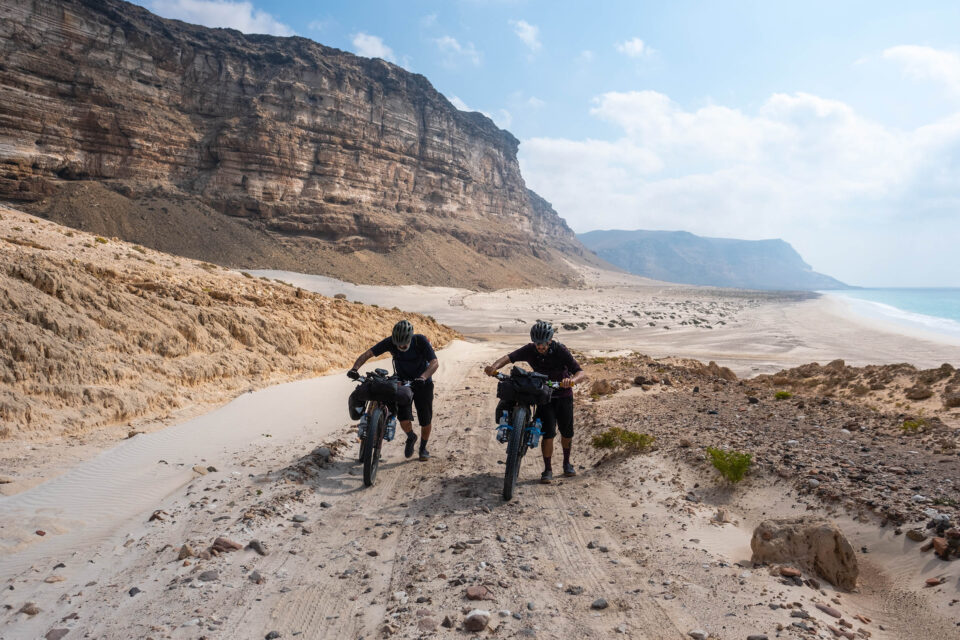 Bikepacking Socotra Film, Montanus