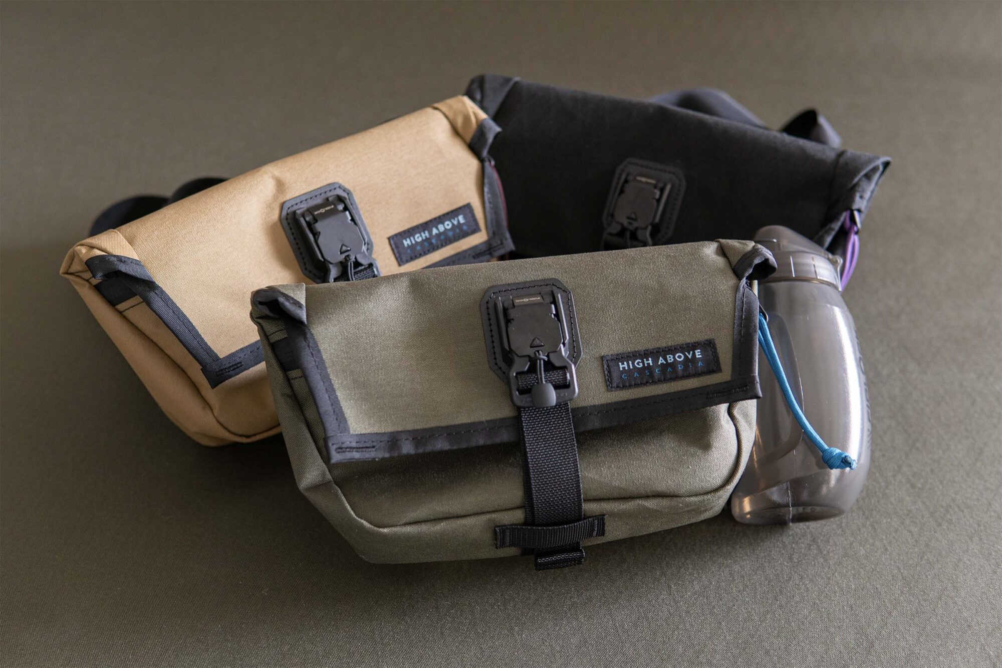 High above venture hip pack